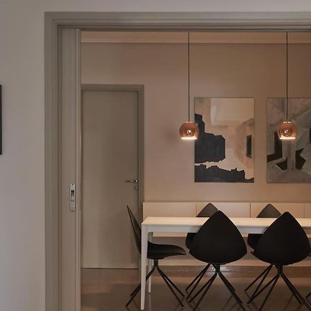 Chic Designer Home Next - Hilton Афины Экстерьер фото