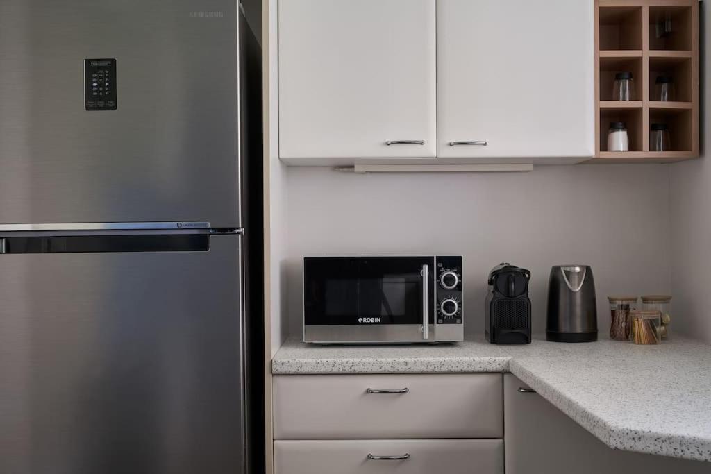 Chic Designer Home Next - Hilton Афины Экстерьер фото
